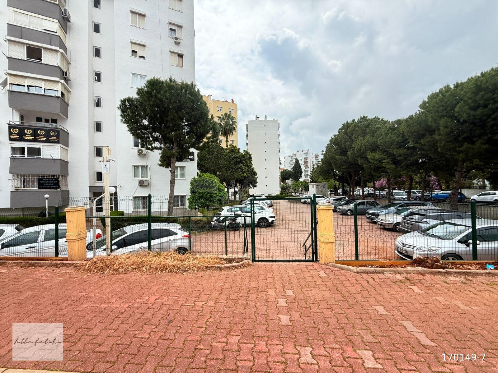 ANTALYA MELTEMDE SİTE İÇERİSİNDE TRAMVAYA YAKIN KİRALIK 3+1