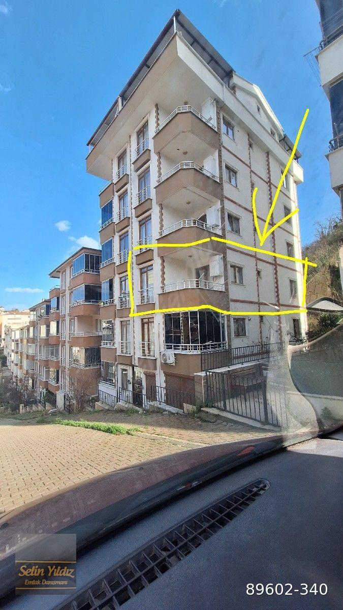 Fiyat düştü Kanarya'da satılık 7 yıllık daire 2+1 kombili 3 cepheli 2.kat asansörlü iskanlı