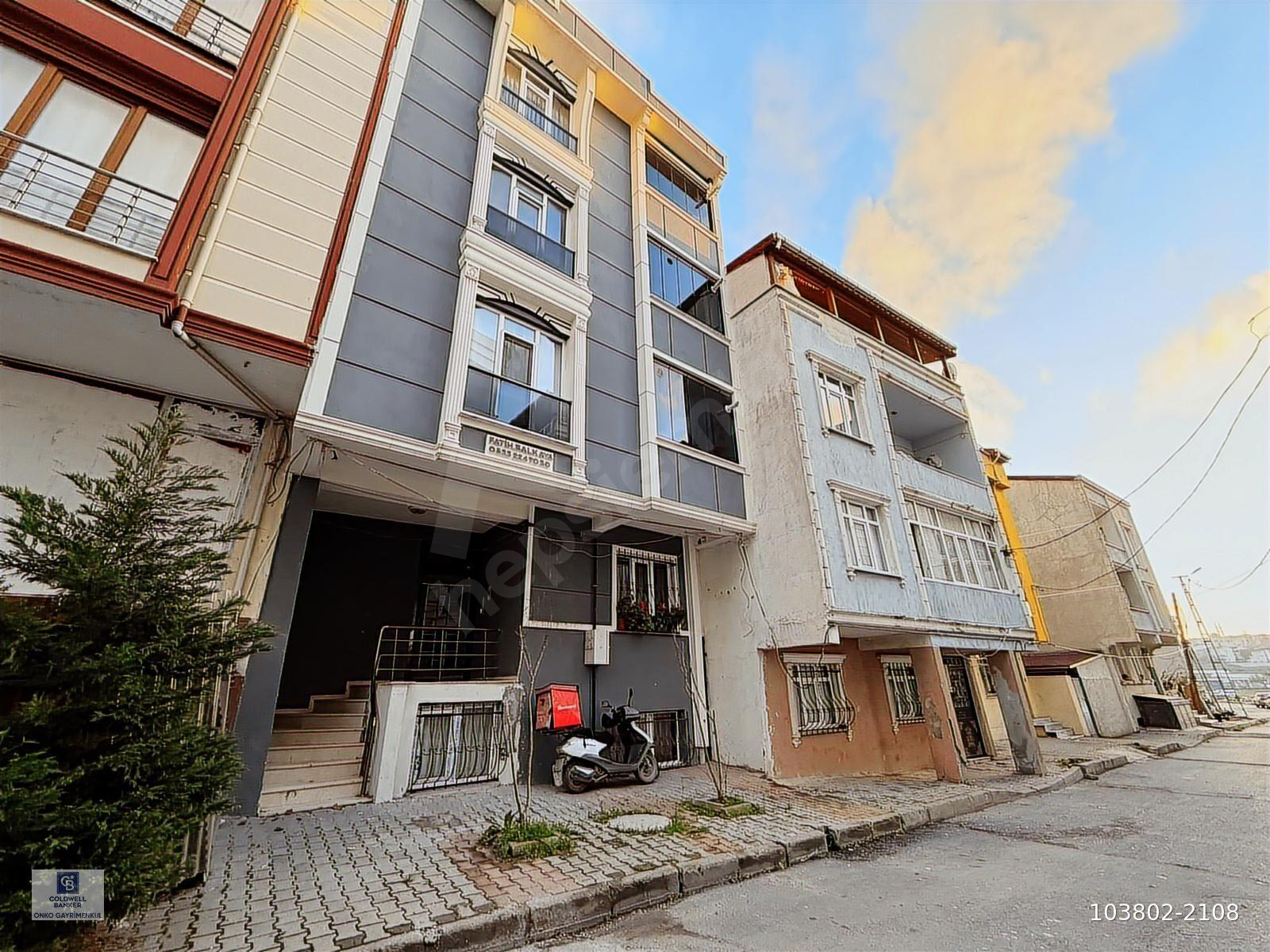 ARNAVUTKÖY BOLLUCA SATILIK 3+2 DUBLEKS ÖZEL SAUNALI