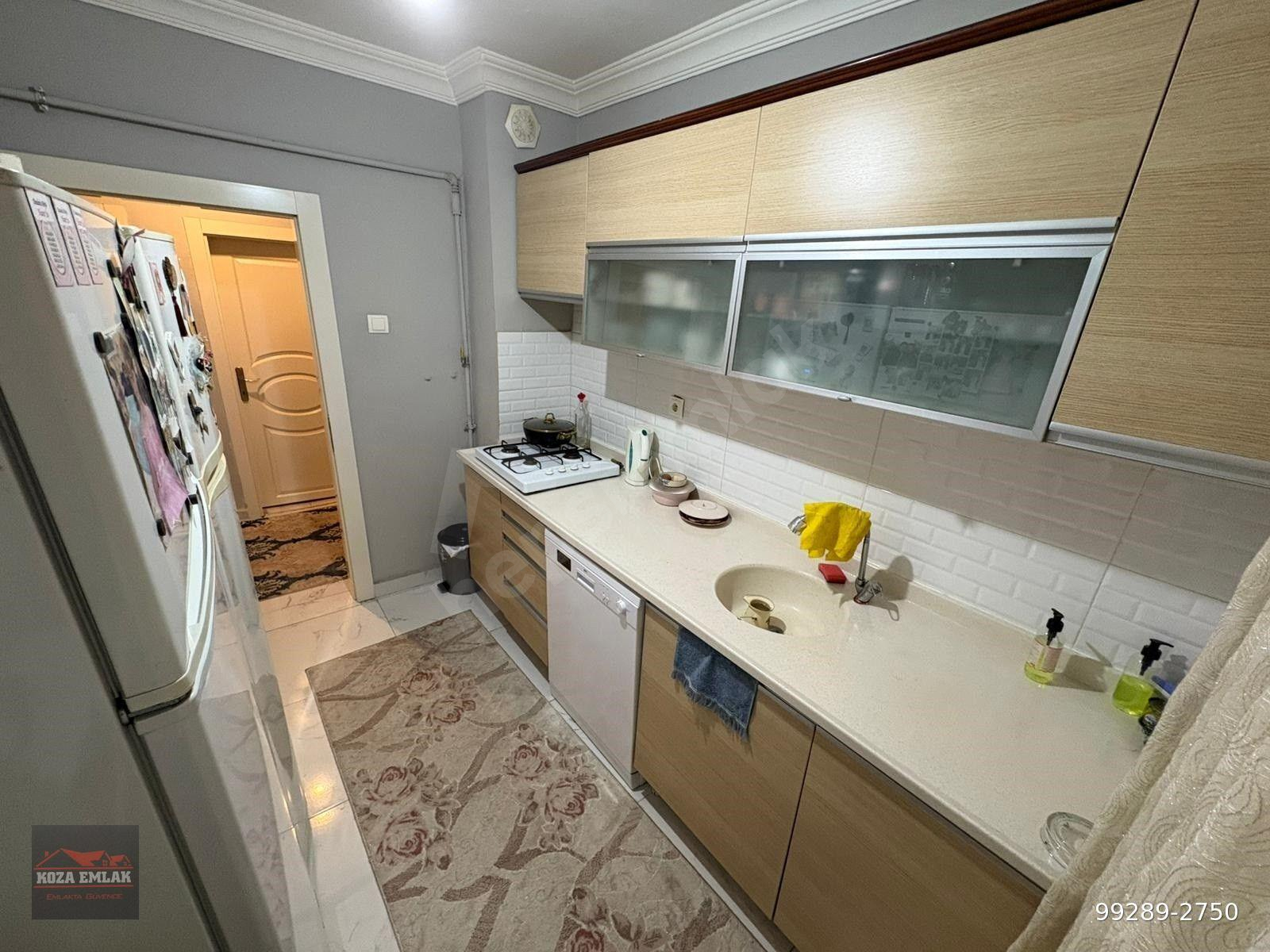 KOZA EMLAK'TAN MAREŞAL ÇAKMAK MAHALESİNDE KATTA YAPILI GÜNEY-ÖN CEPHELİ SATILIK DAİREE