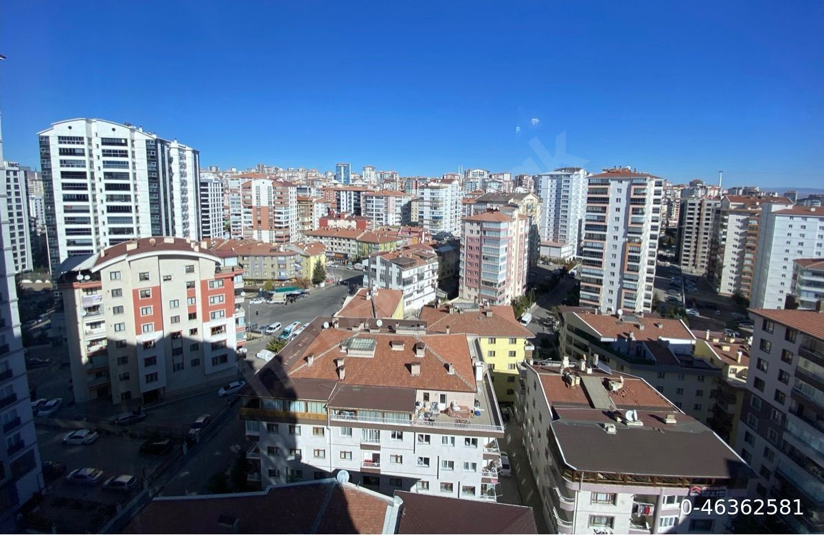 ANKARA YENİMAHALLE KAYALAR EROL KAYA CADDESİNDE ANKARA MANZARALI 10 YILLIK 4+1 İSKANLI DAİRE