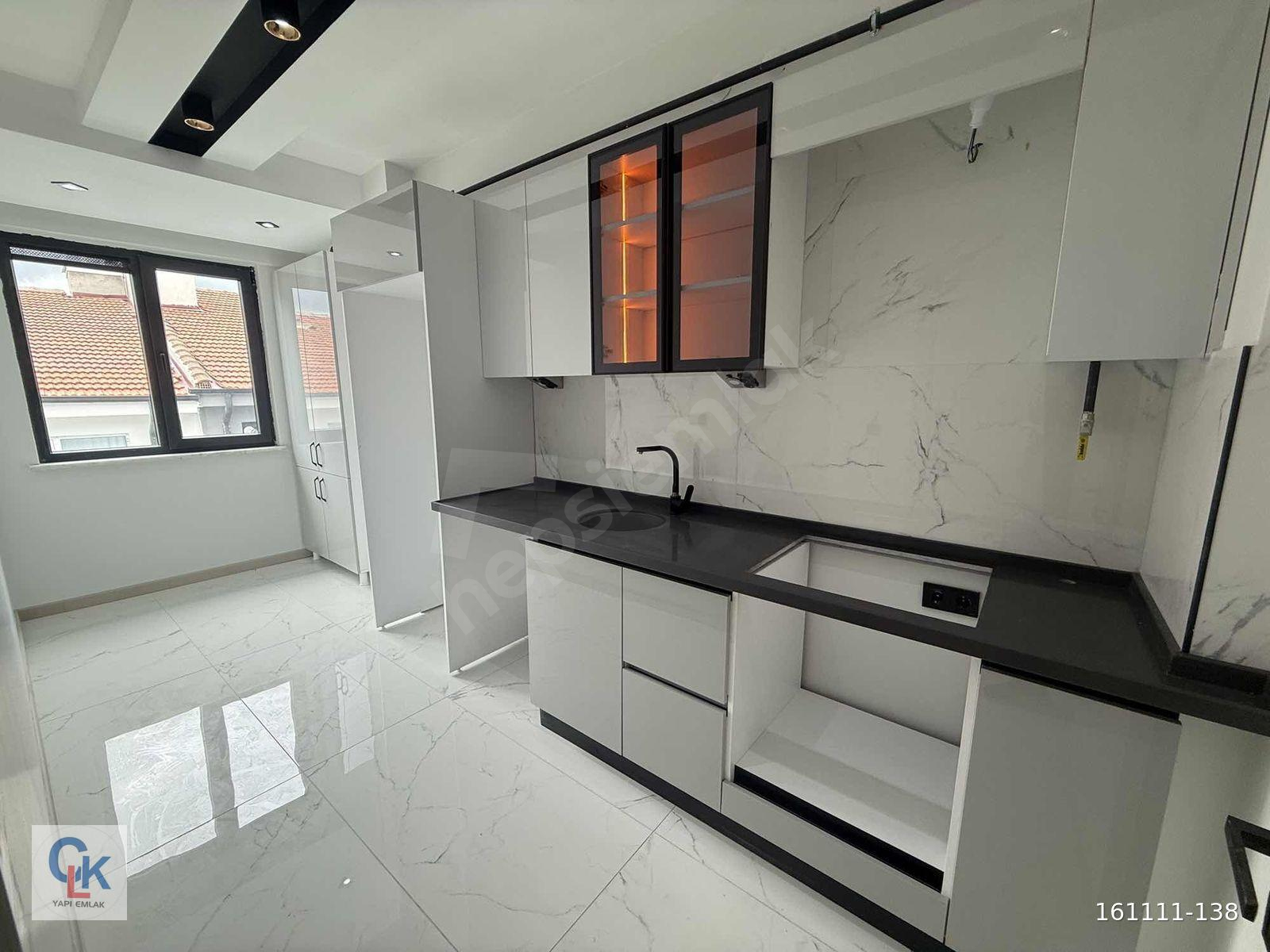 ÇELİKOĞLU YAPI EMLAKTN İSKANLI, ASANSÖRLÜ SIFIR 70 M2 DAİRE