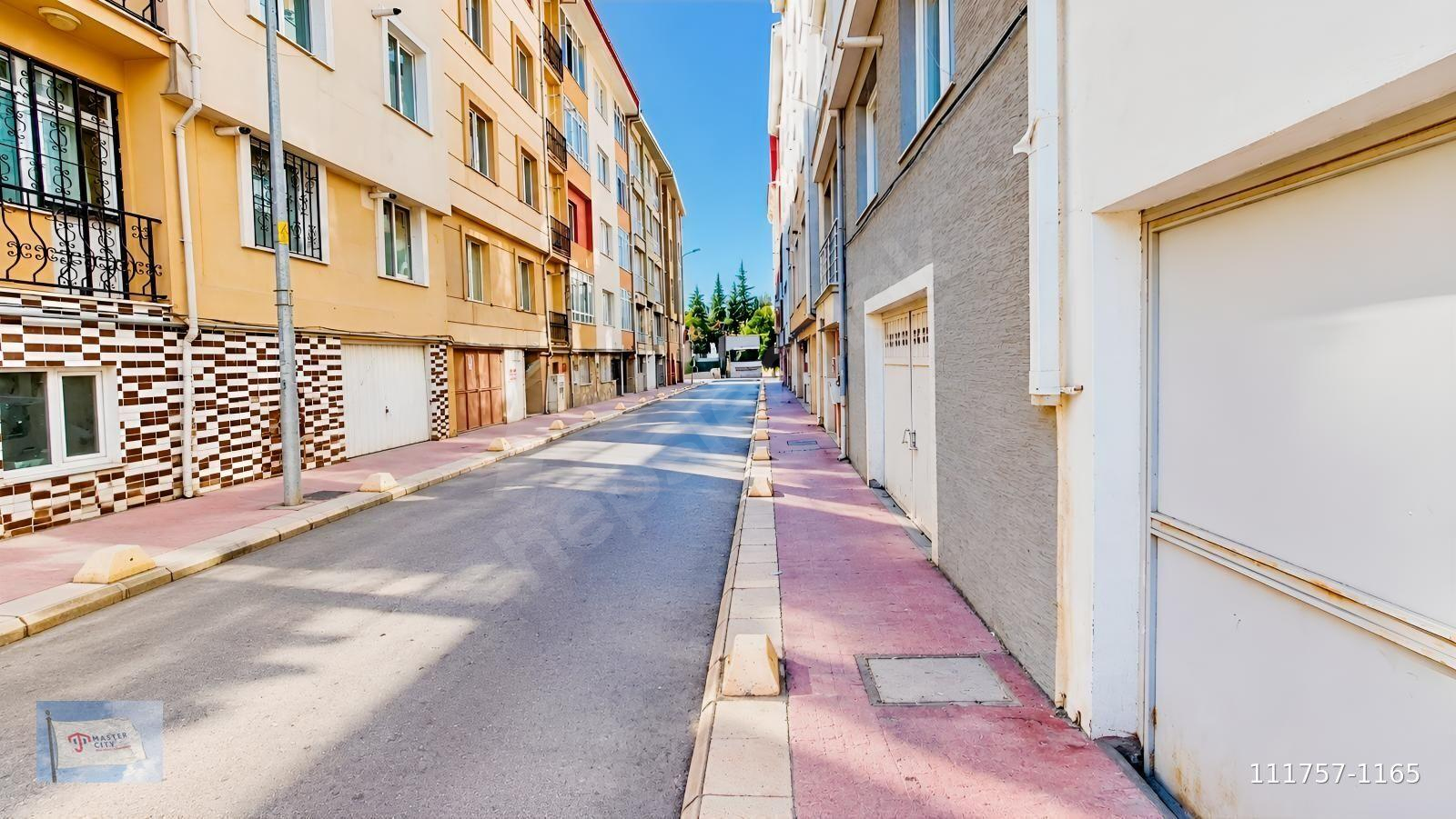 YENİ BAĞLARDA, EŞYALI, ARA KAT, ASANSÖRLÜ, KİRALIK 1+1 DAİRE