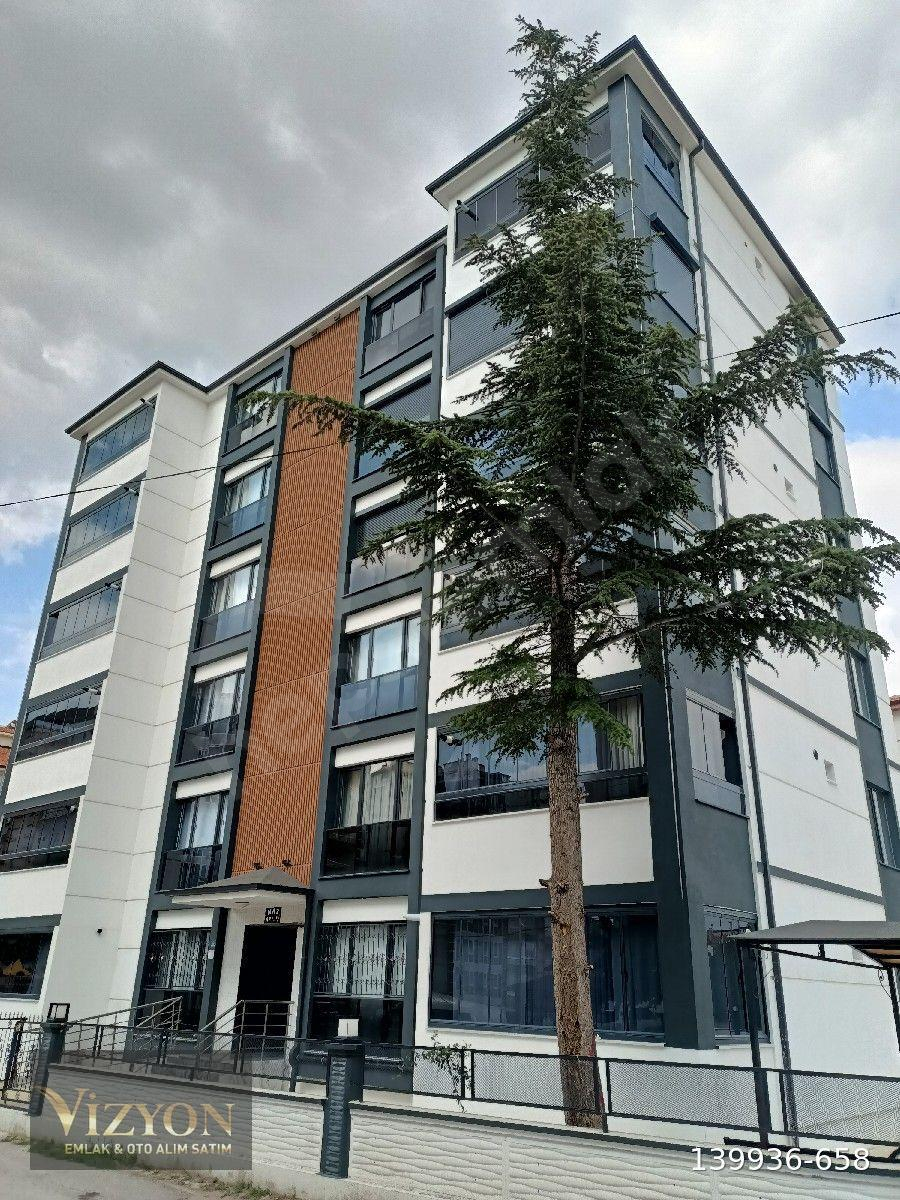 Mehmet Akif mahallesi satılık 2+1 eşyalı daire eşyasıyla birlikte verilecektir