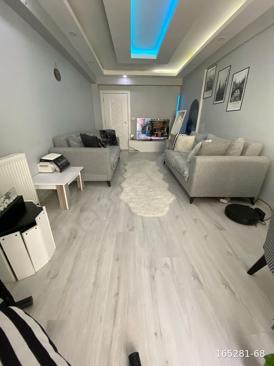 MYA GAYRİMENKUL'DEN TRANWAY DURAĞINA 50 MT MESAFEDE KİRALIK 2+1