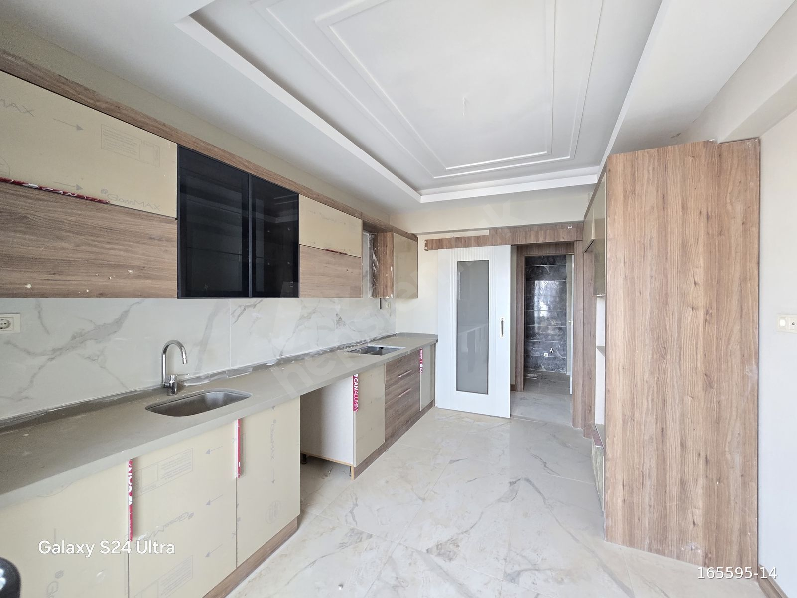 K.AHMET 2 DE PARKA YAKIN GENİŞ SIFIR ARAKAT ULTRALÜX 2+1 DAİRE