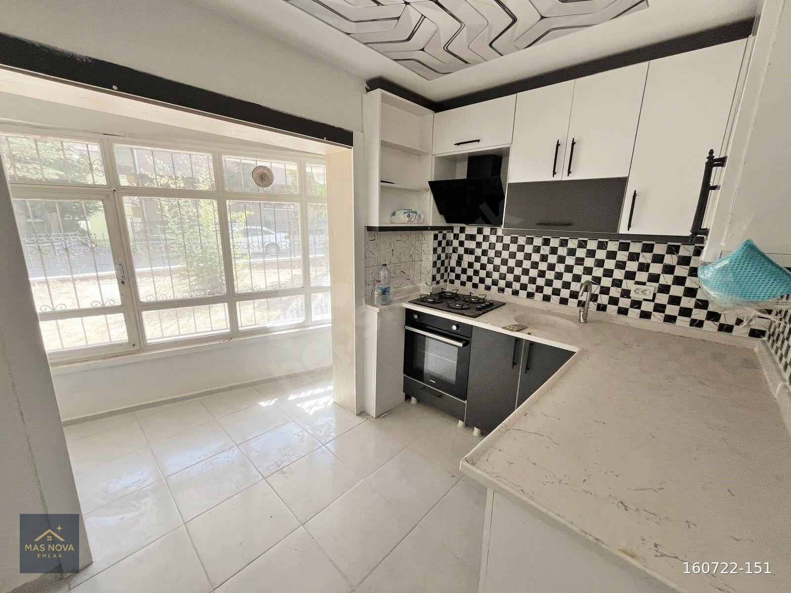 FIRSAT! DUTLUK METRO YAKINI FUL YAPILI BAKIMLI SATILIK 3+1 DAİRE
