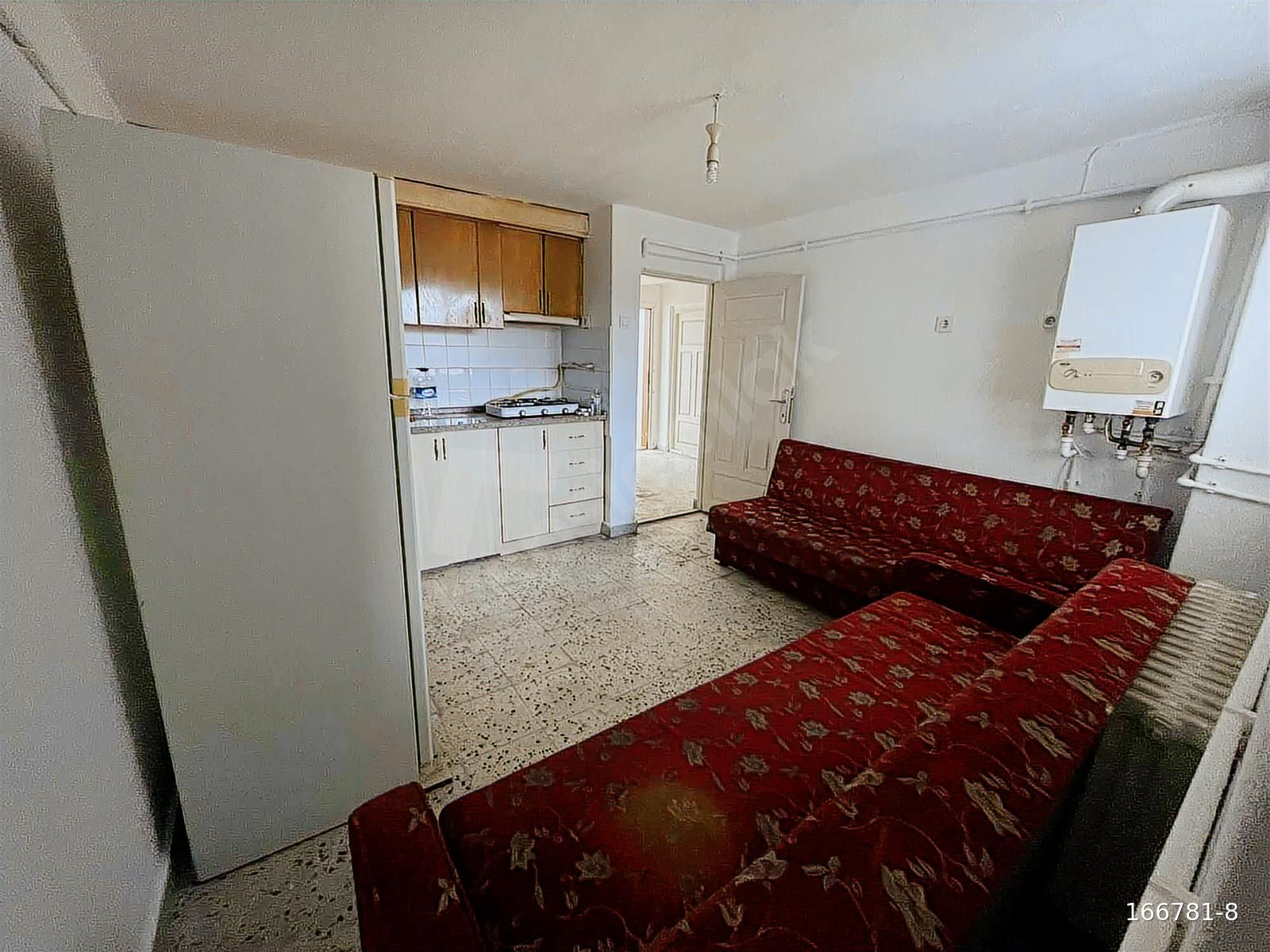 GAZİ CADDESİ CİVARI 1+1 UYGUN FİYATLI KİRALIK DAİRE