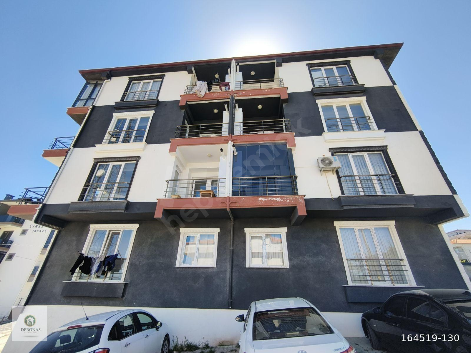 DERONAS'TAN AYVACIK HAMDİBEY MAH ARA KAT BALKONLU 2+1 DAİRE