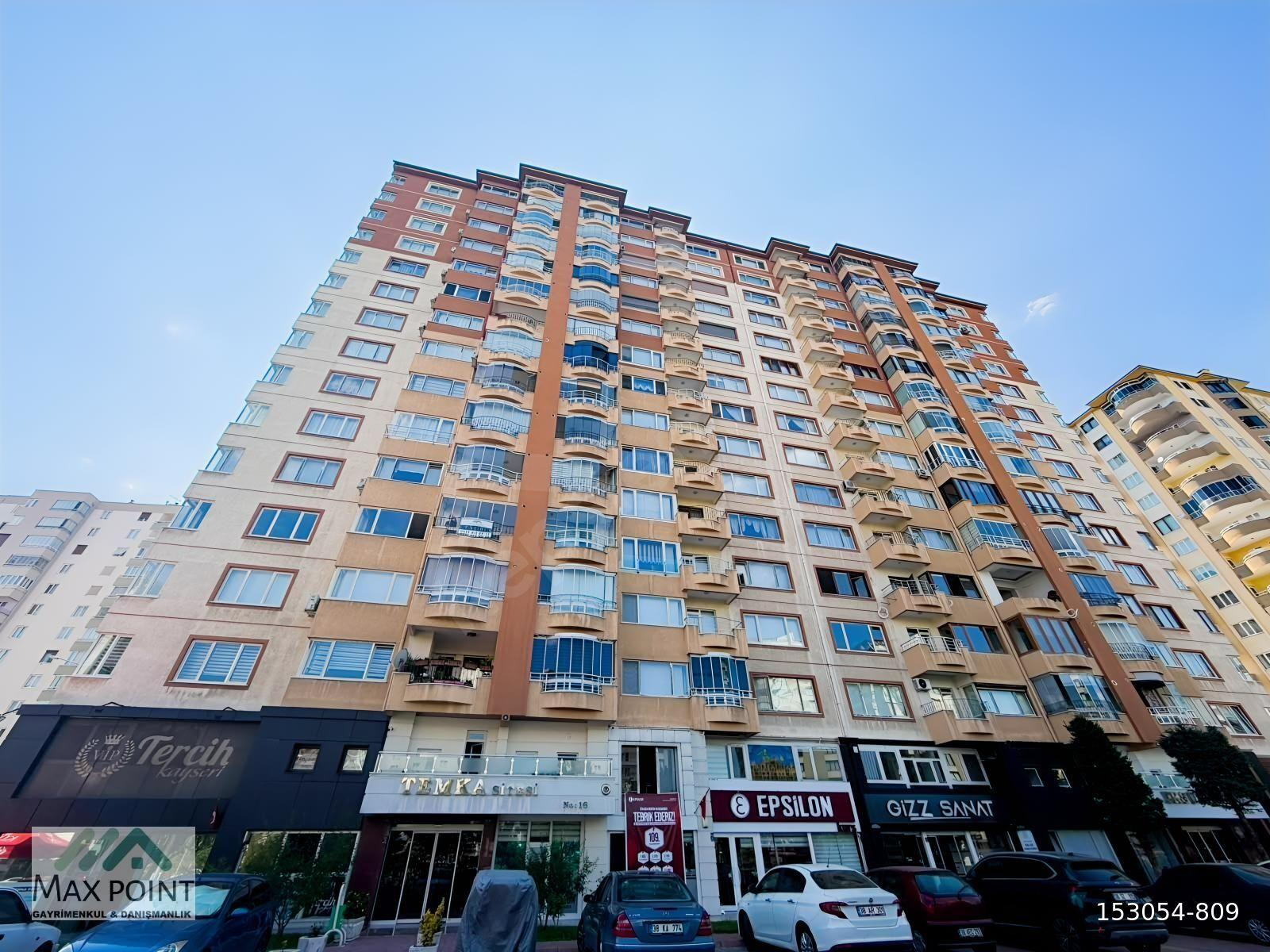 Alparslan'da 4+1 Odalı, 260m2 SATILIK DAİRE