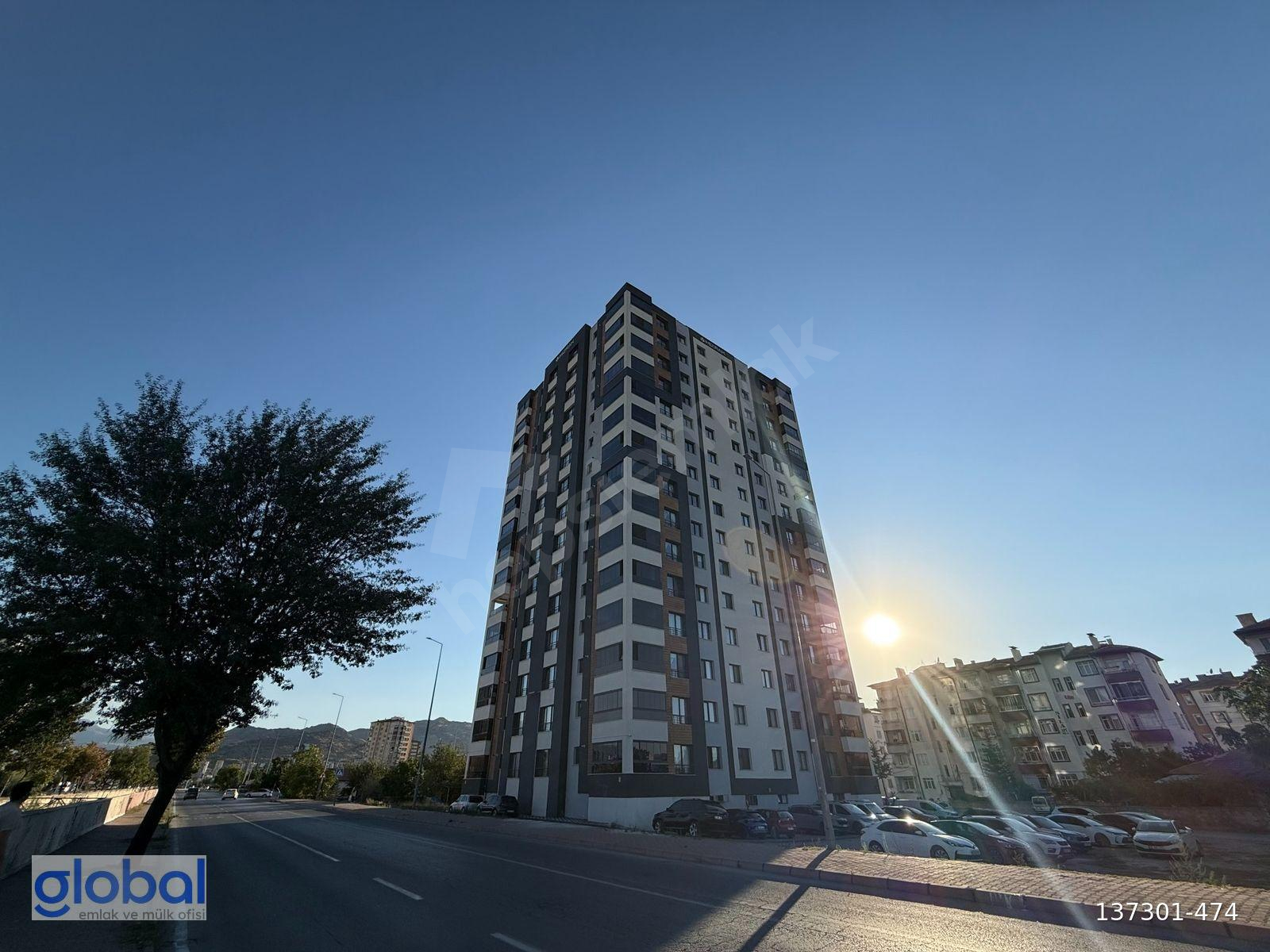 GLOBAL EMLAK ZİYA GÖKALP'TE SATILIK LÜKS 3+1 MESKENLİ DAİRE