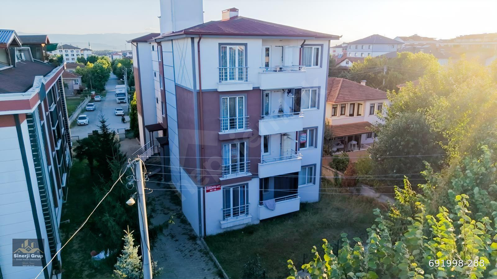 SİNER GAYRİMENKUL YENİ MAH. KİRALIK 2+1 MERKEZİ KONUMDA DAİRE