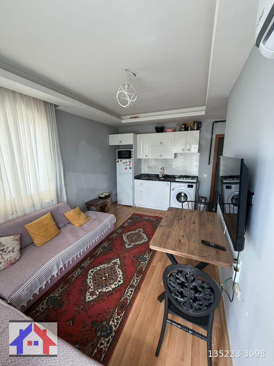 GÜLTEPE MERKEZDE 1+1 FULL EŞYALI İSKANLI CAZİP DAİRE