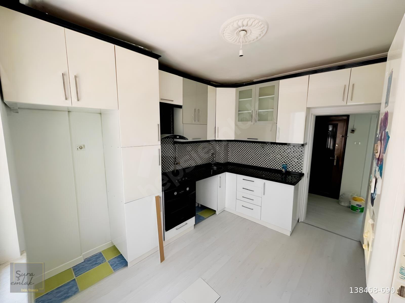 EMEK MAHALLESİ ERTAŞ CADDESİ HEMEN YANI KİRALIK 3+1 DAİRE