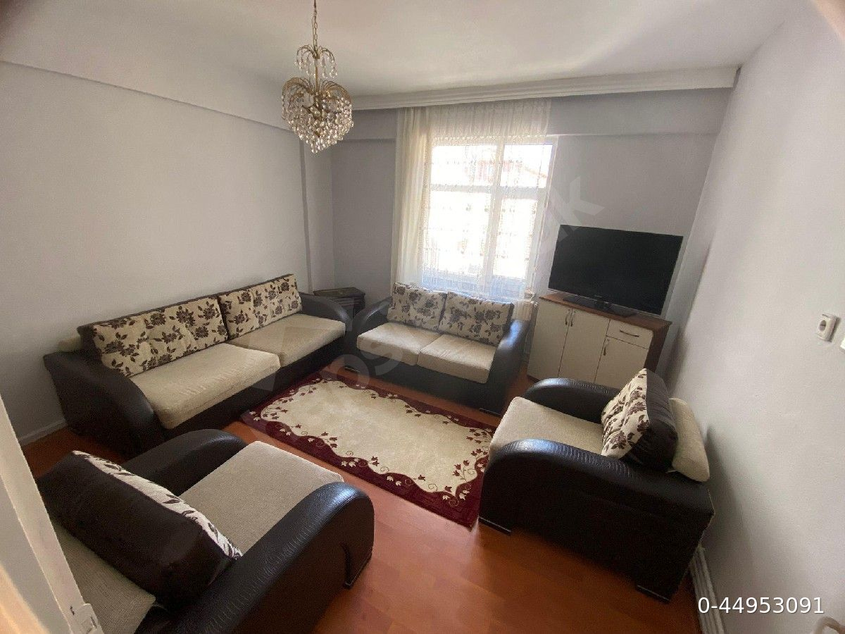 ÇARŞI MERKEZİNDE , KOMBİLİ, 2+1 FULL EŞYALI