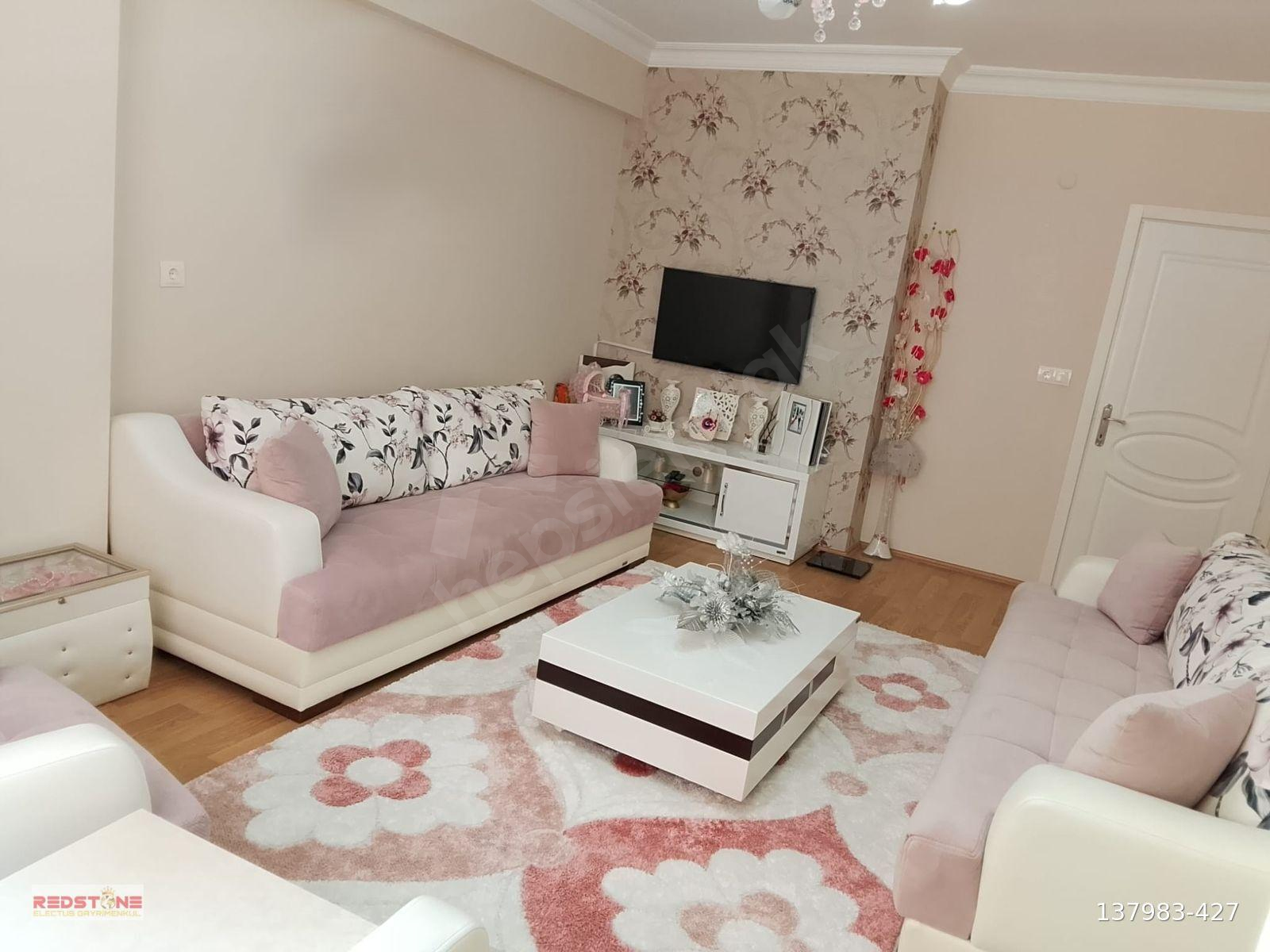 REDSTONE'DAN REŞADİYEDE KİRALIK ARAKAT 105 M2 DAİRE