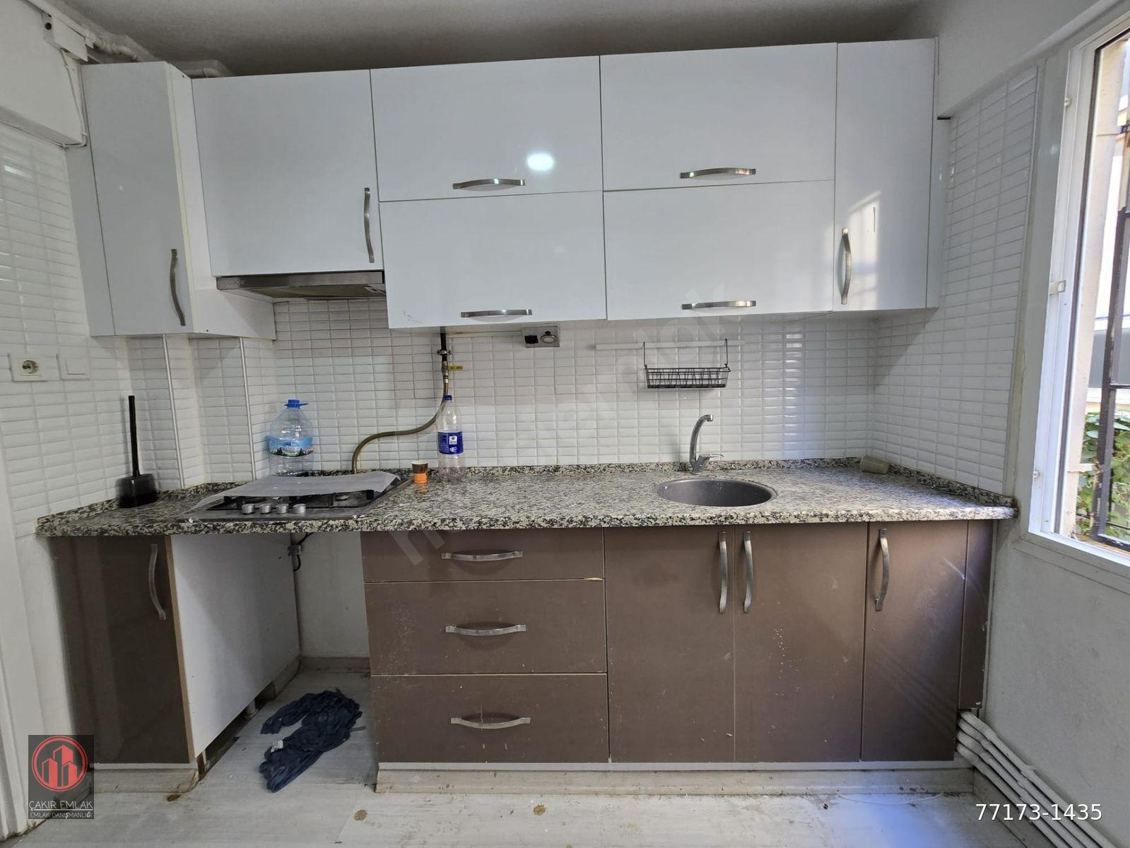BALÇOVADA İÇİ YAPILI DOĞALGAZLI KİRALIK 3+1 DAİRE