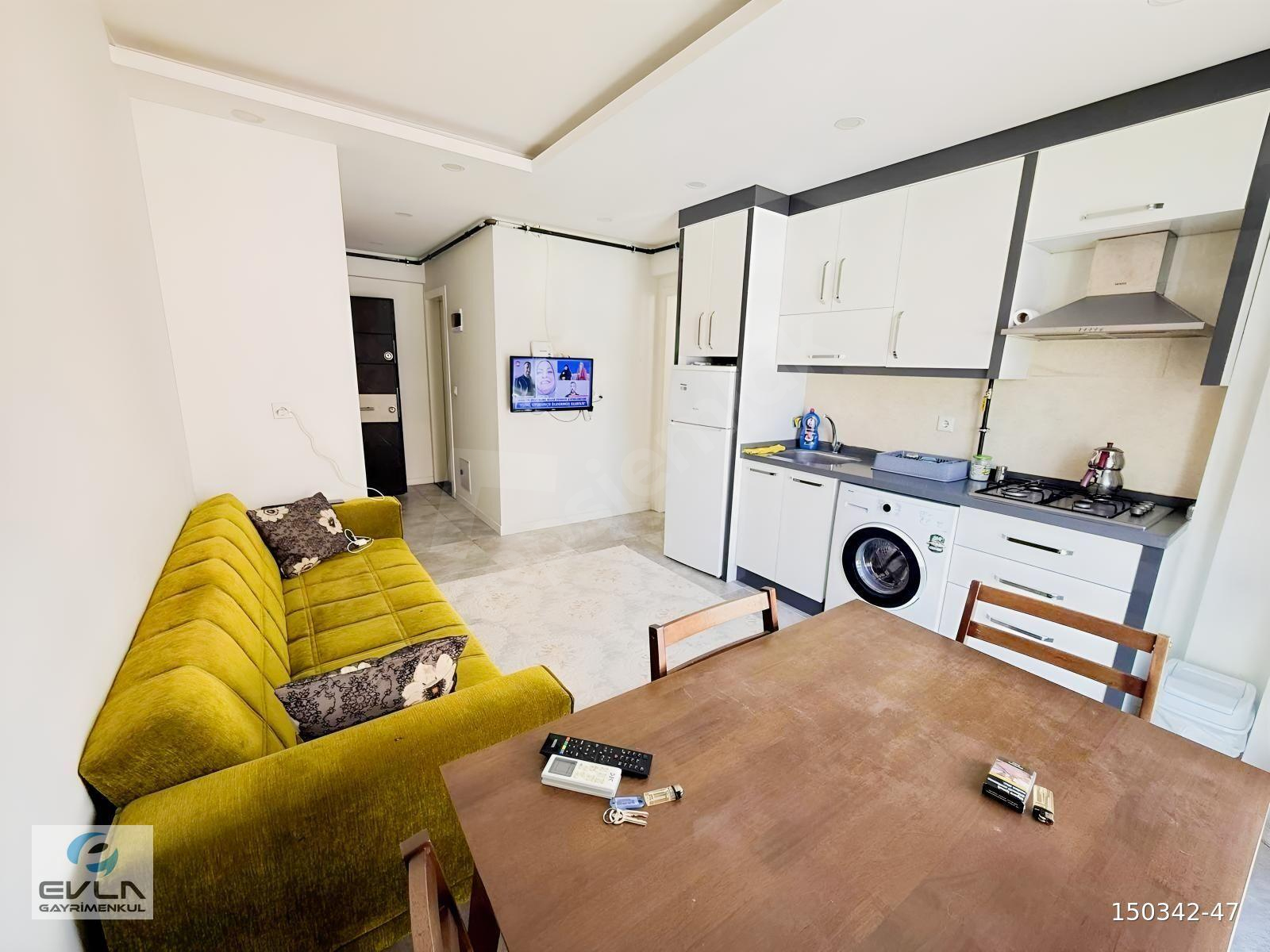FESLEĞEN MAHALLESİ SATILIK 1+1 EŞYALI APART/45m2 /KİRACILI