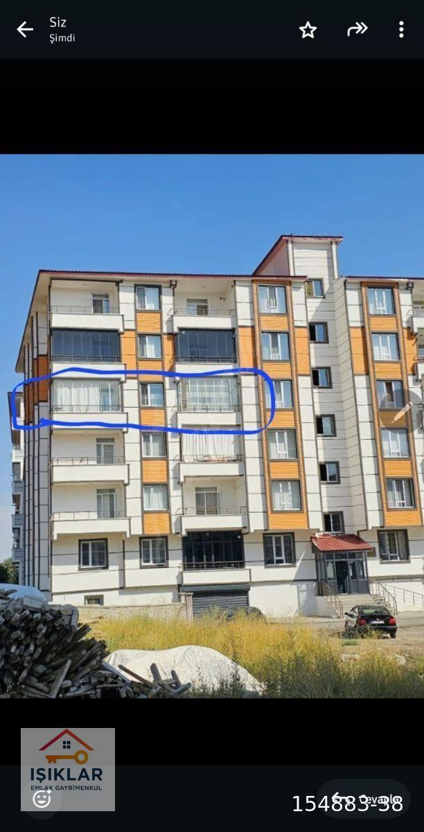 Satılık 3+1 Daire Abide mahlesı Batıkent sitesi ara kat 185m2