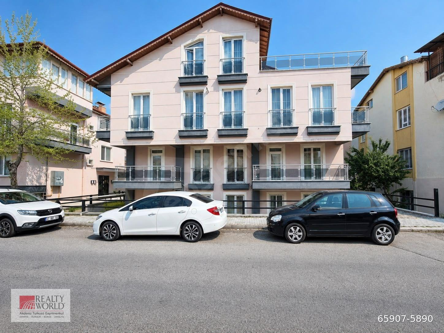 ISPARTA FATİH MAHALLESİNDE 2+1 SATILIK APART