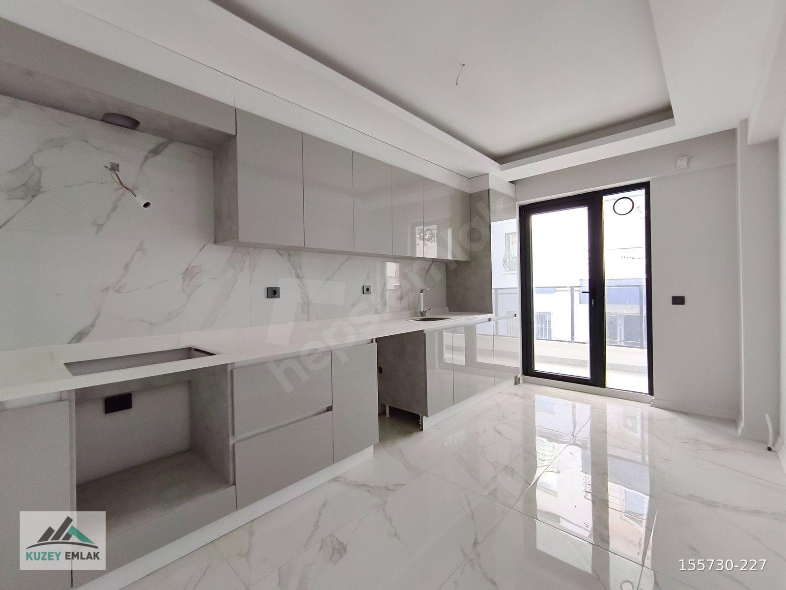 KUZEY EMLAK'TAN CADDE ÜZERİ LÜKS MODERN GENİŞ 3+1 DAİRE