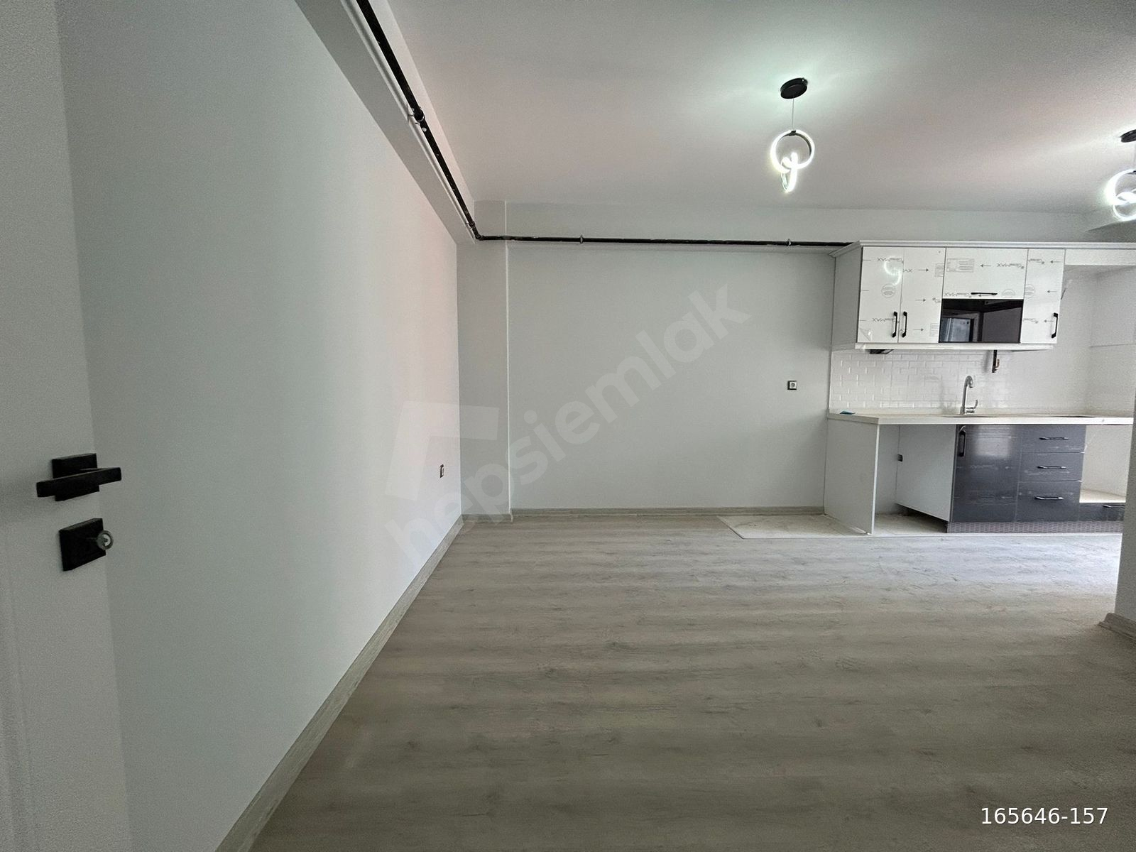 Sütlüce'de Kiralık 4+1 Dubleks Daire Eğitimciler Caddesi Yakını