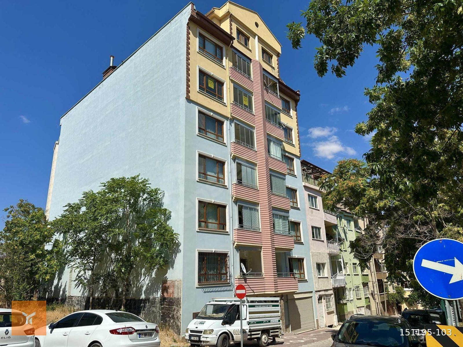 YÜCEL EMLAKTAN ŞEHİR MERKEZİNDE KİRALIK 3+1 GENİŞ DAİRE