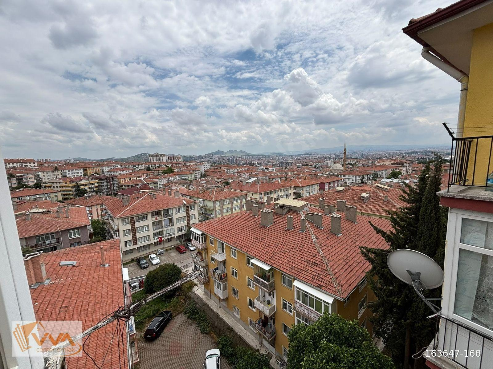 TEPEBAŞI FOÇA SK.DA 3+1 MASRAFSIZ MANZARALI KATTA DAİRE