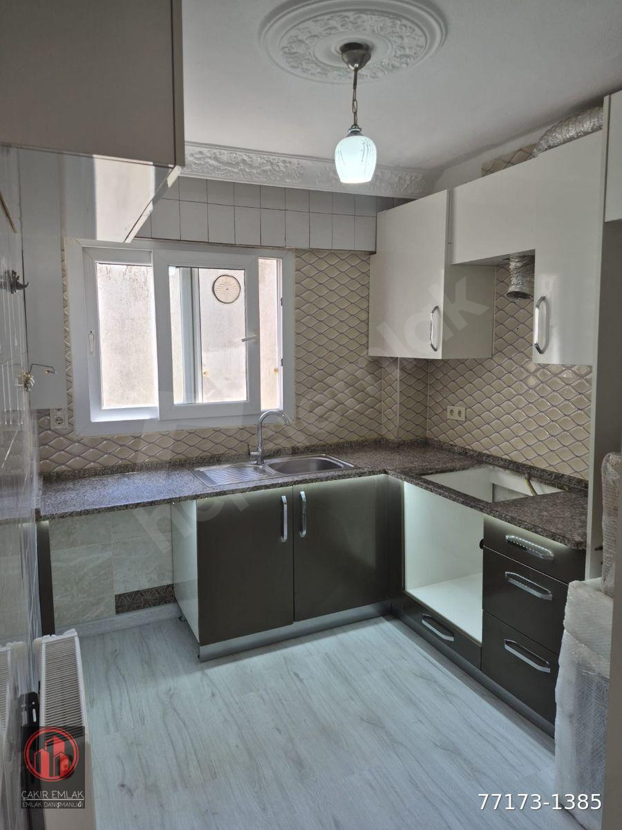 BALÇOVA EĞİTİM MAHALLESİNDE ATA CAD. YAKINI KİRALIK 2+1 DAİRE