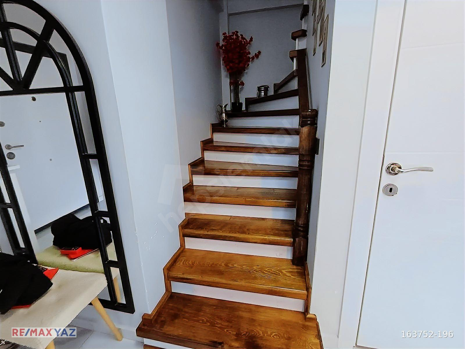 REMAX YAZ'DAN G.O.P ADLİYE ARKASINDA SATILIK 2+1 DUBLEKS DAİRE