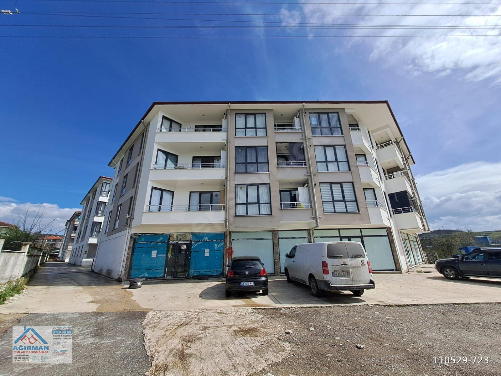 KONURALP TAŞLIK ÜNİVERSİTE MEVKİİNDE SİTE İÇİ SATILIK 2+1 DAİRE