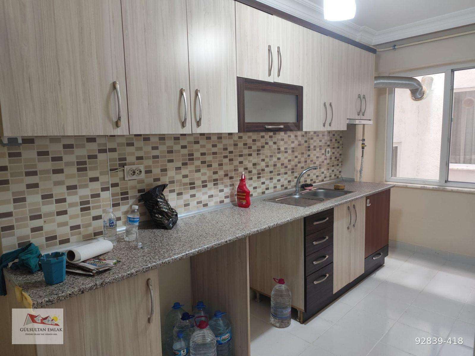 TEKİRDAĞ GÜLSULTAN EMLAKTAN YAVUZ MAH.SAHİLİN DİBİNDE 3. KAT 2+1 DAİRE