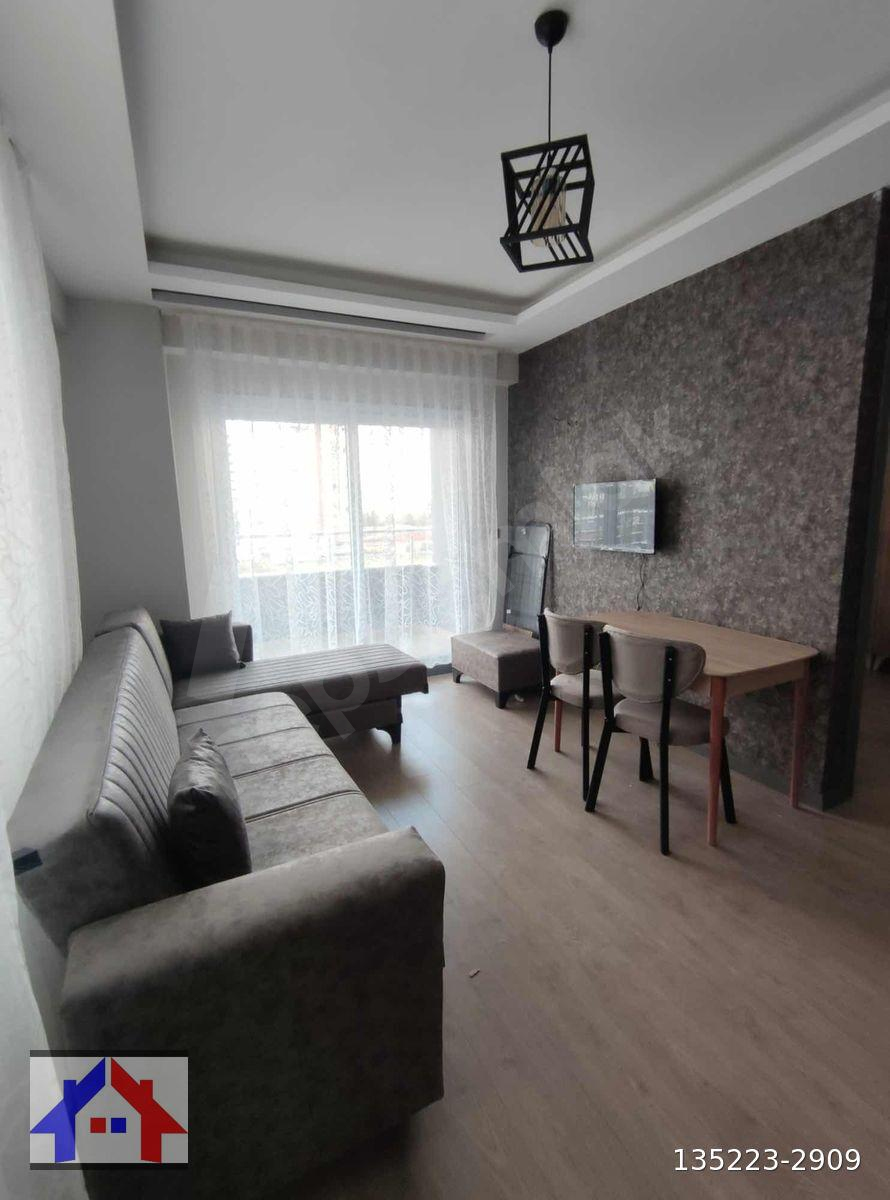 GÜLTEPEDE 1+1 FULL EŞYALI SATILIK CADDE ÜZERİNDE 47M2 DAİRE
