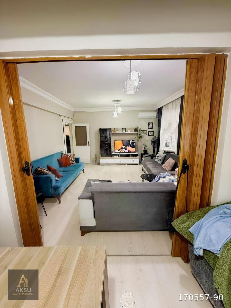 MÜKEMMEL KONUMDA SATILIK 2.5+1 90 m2 TERTEMİZ DAİRE