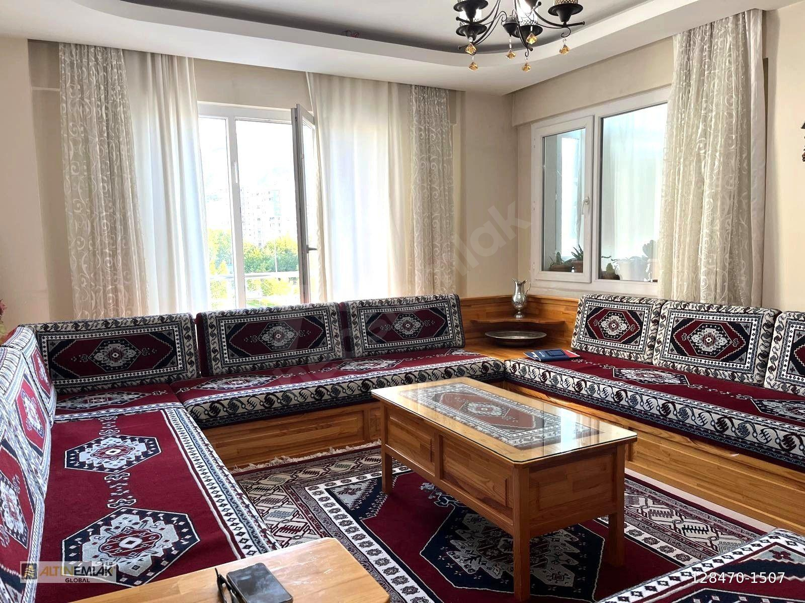 TALAS MEVLANA AYDIN ÇARŞI KAMPÜS SİTELERİNDE 3,5+1 SATILIK DAİRE