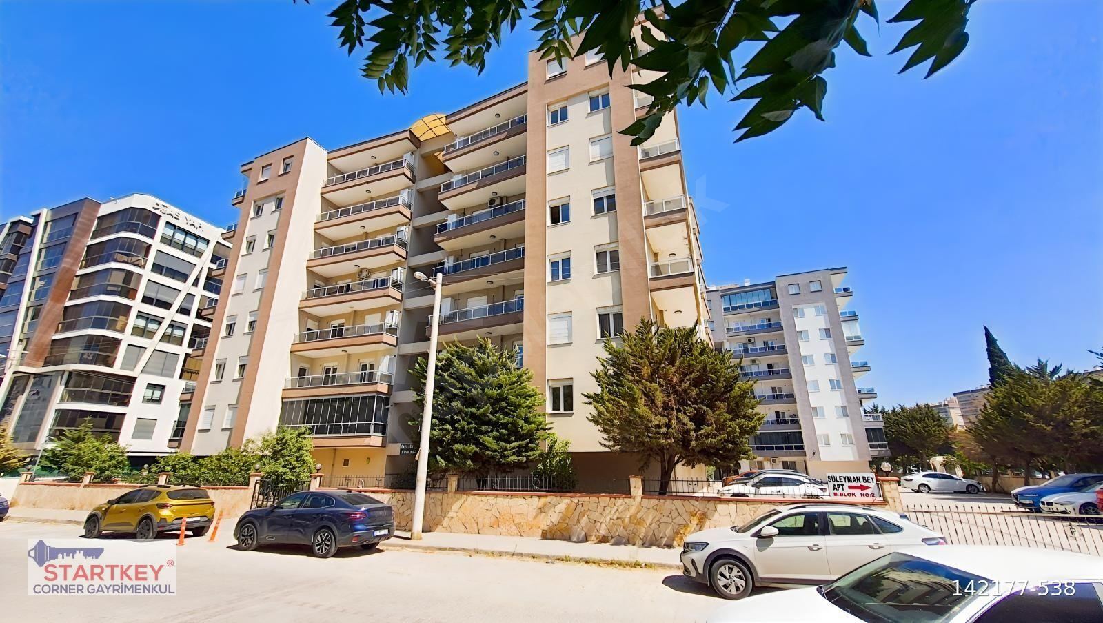 Bayraklı' da Yeni Tadilatlı Satılık 3+1 Ebeveyn Banyolu Daire