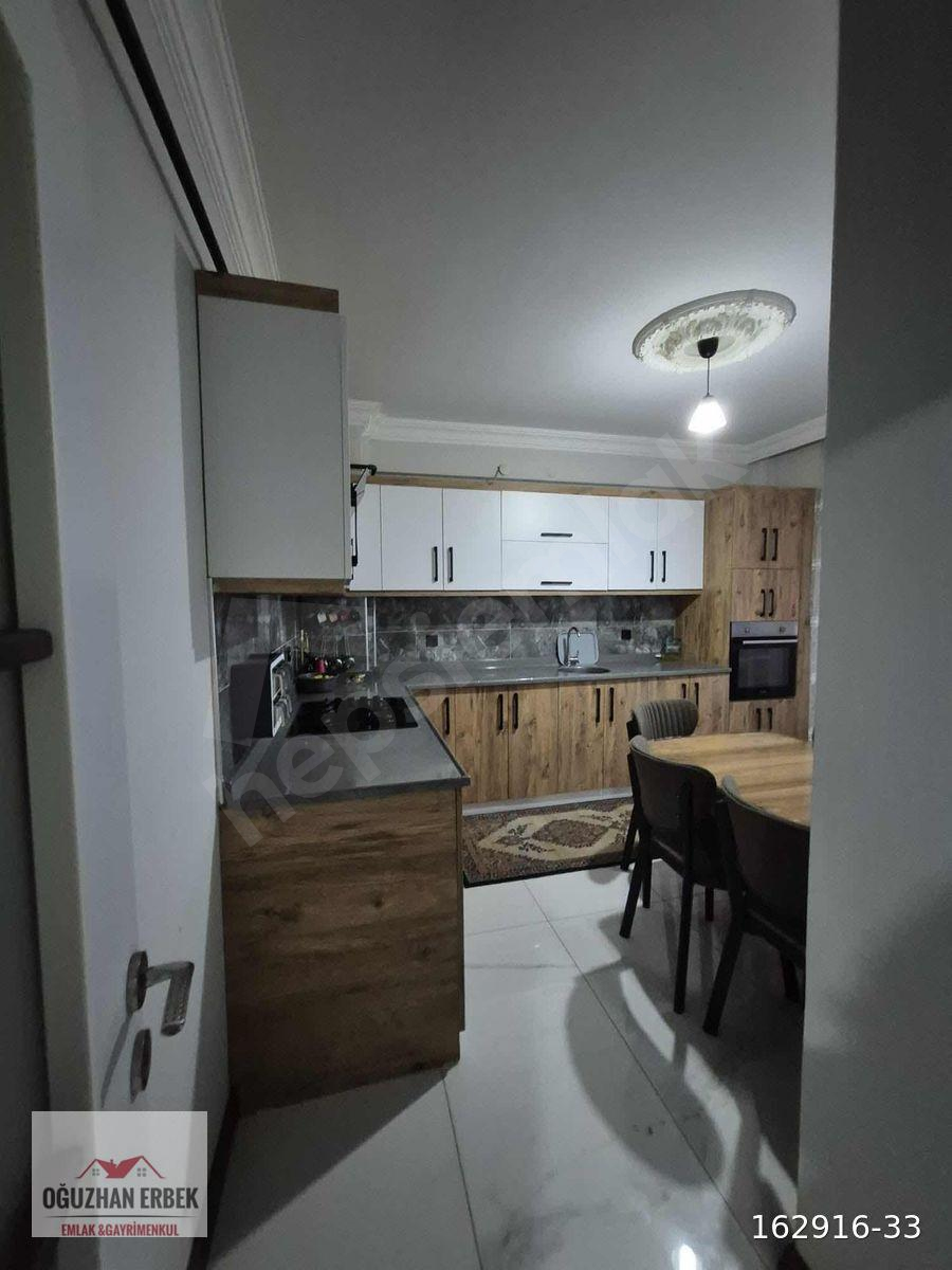 İKİZ KULELERDE SATILIK 3+1 DAİRE