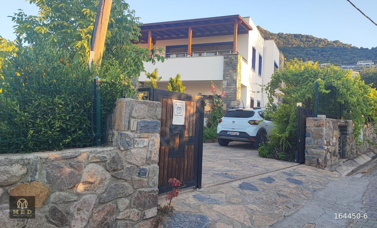 yalıkavak merkezde sozonluk kiralik lüks daire