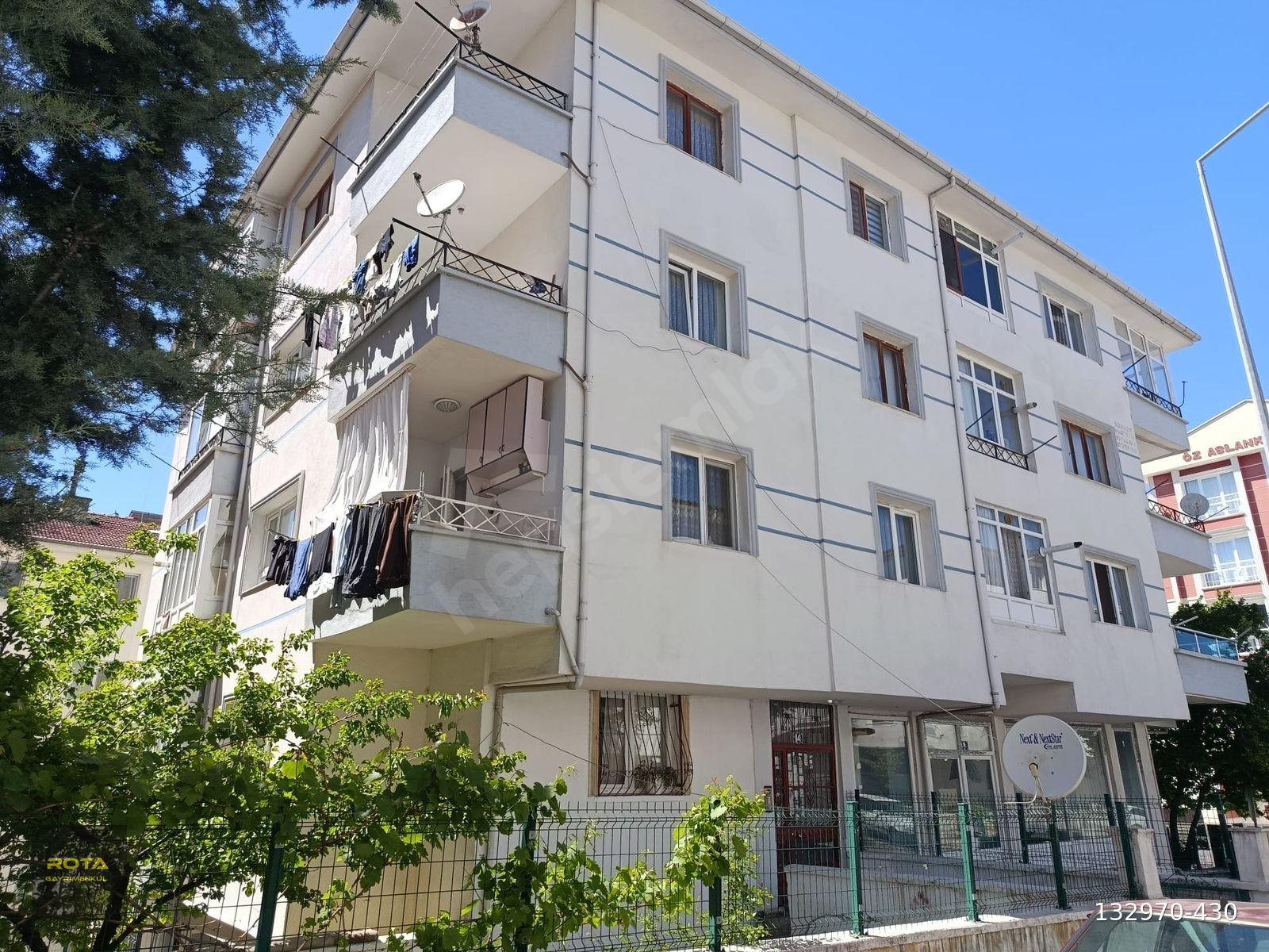 30 AĞUSTOS MAH 2.ARA KATTA ÖN CEPHE 3+1 DAİRE FIRSATI