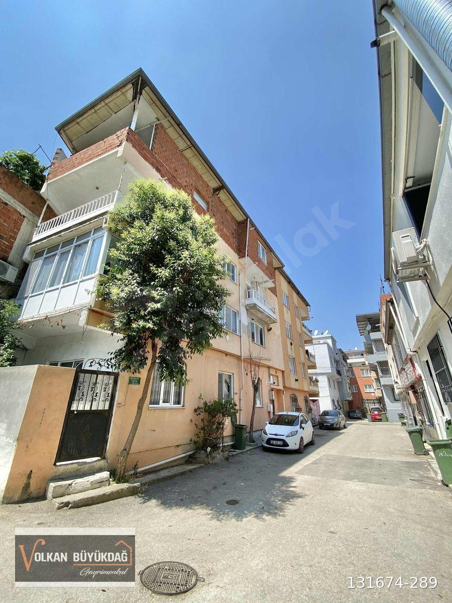 VB GAYRİMENKUL BAĞLARBAŞI MERKEZİ KONUMDA KİRALIK 2+1 DAİRE