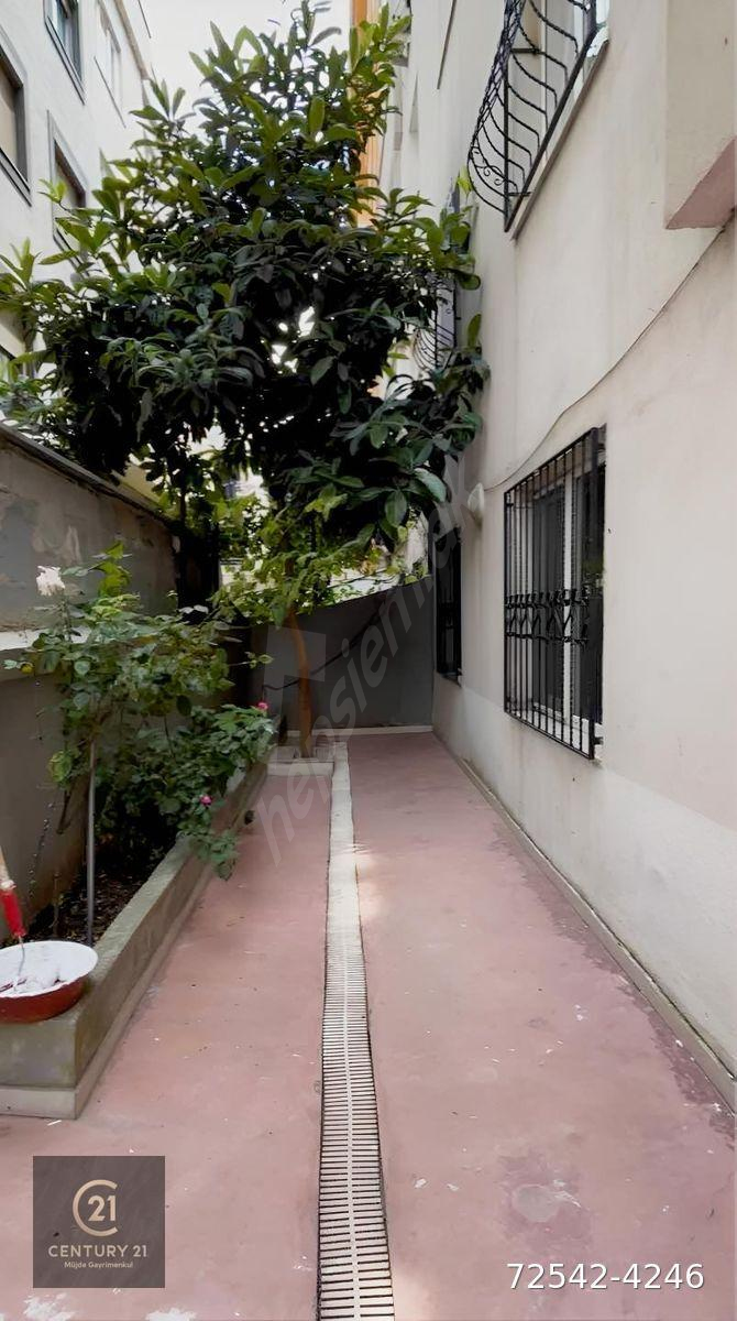 AVCILARDA BAHÇELİ, MÜSTAKİL TADINDA SATILIK 3+1 DAİRE