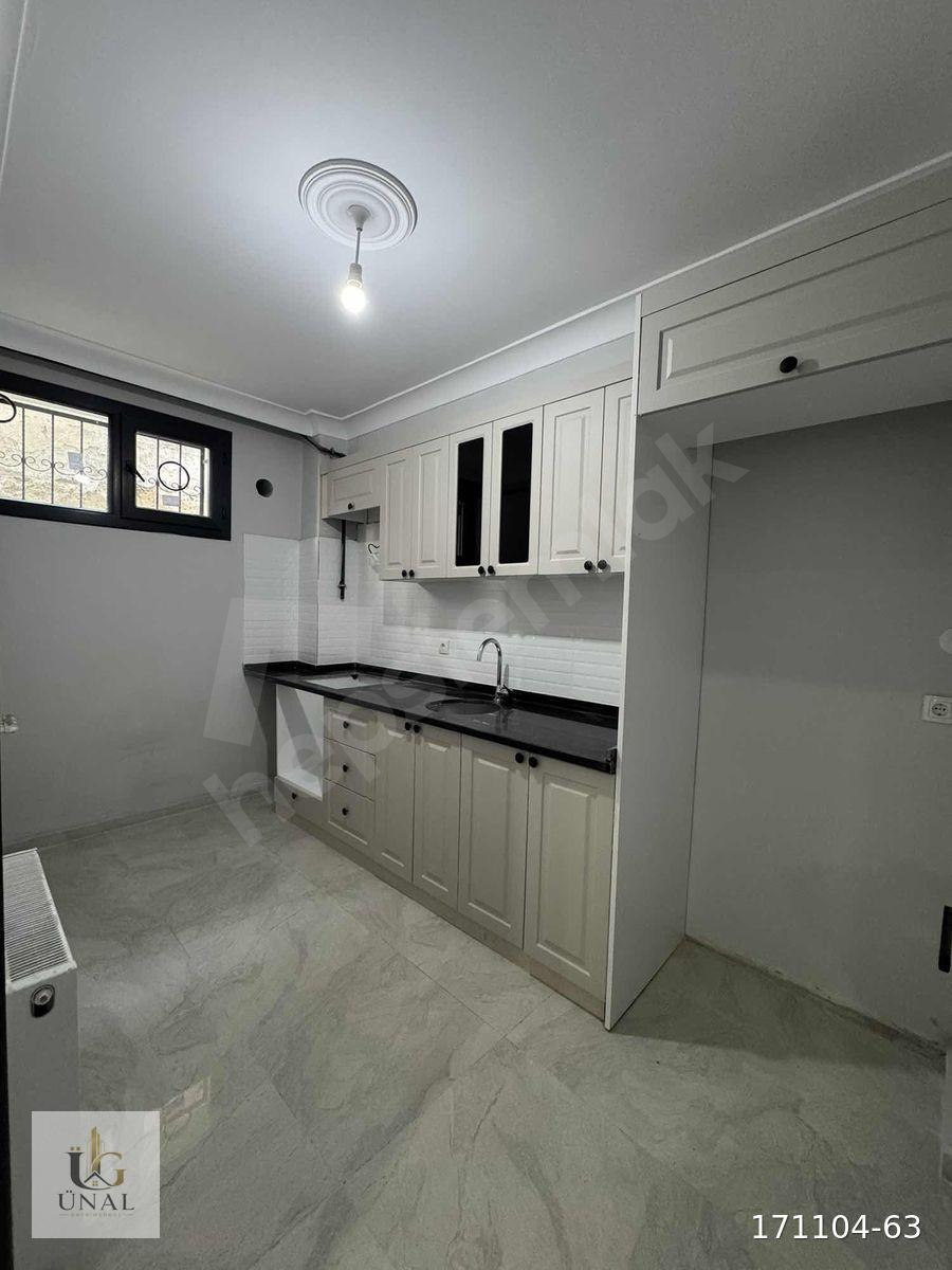 AVCILAR TAHTAKALEDE FERAH 2+1 KİRALIK DAİRE FIRSAT