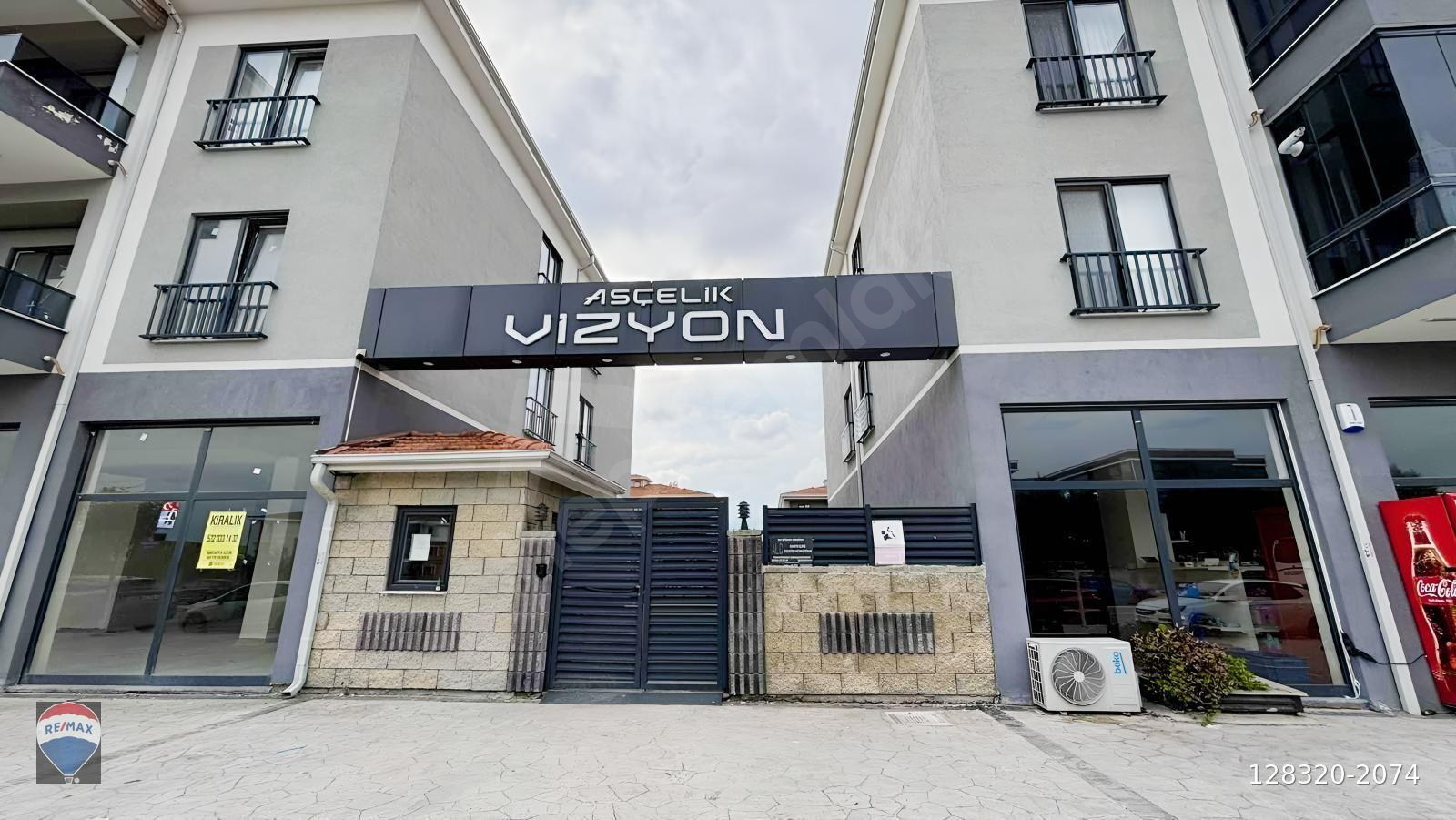 ADAPAZARI TEPEKUM VİZYON SİTESİNDE 96 M² GENİŞ ve FERAH 2+1