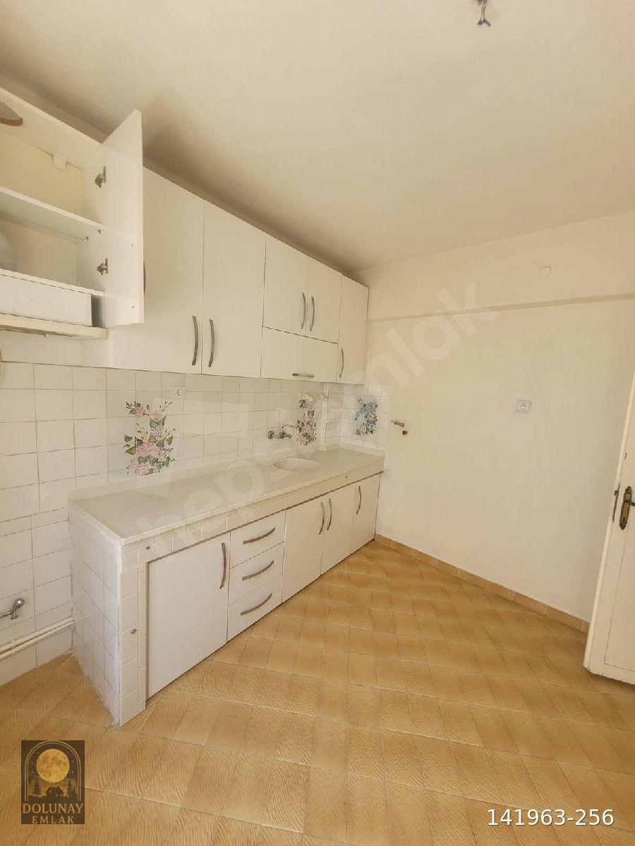 DOLUNAY EMLAK'TAN 100.YIL MAHALLESİNDE 2+1 KİRALİK DAİRE