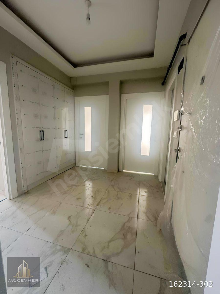 MÜCEVHER GAYRİMENKULDEN TANRIVERDİ CAMİ CİVARIKİRALIK 2+1 DAİRE
