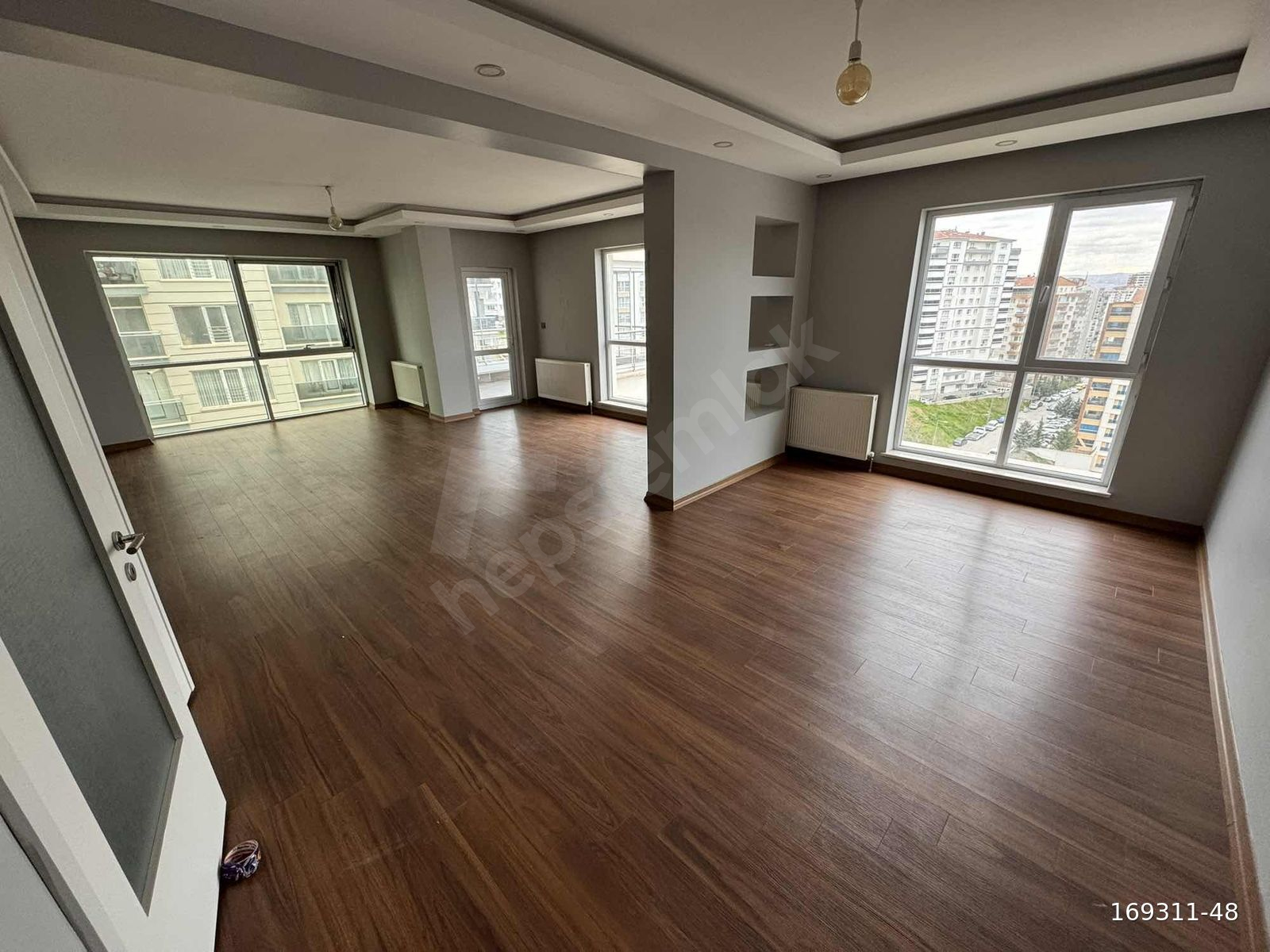 300M² OTURUM ALANINA SAHİP 5,5+1 DUBLEX PREMİUM KİRALIK DAİRE!!