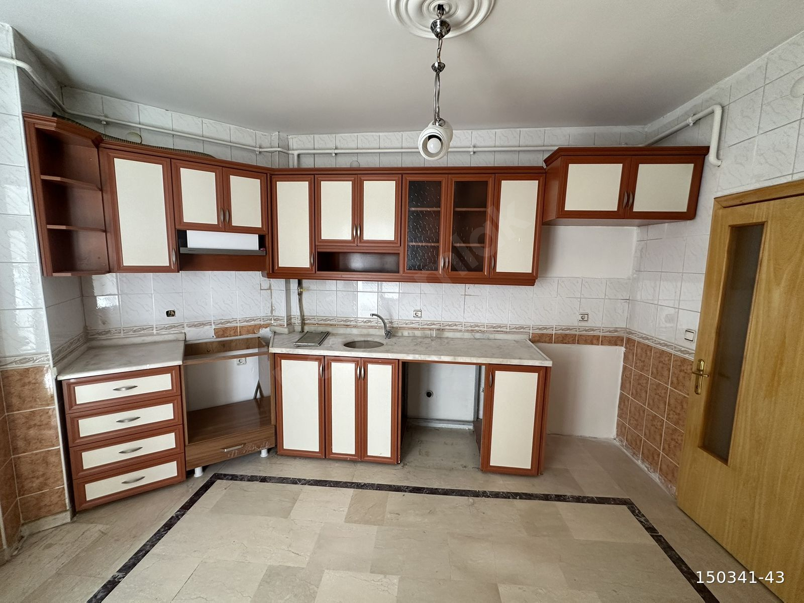 FURKAN DOĞANDAN ÇÖŞNÜK BAŞAK SİTESİNDE 3,5+1 KİLERLİ KİRALIK DAİRE