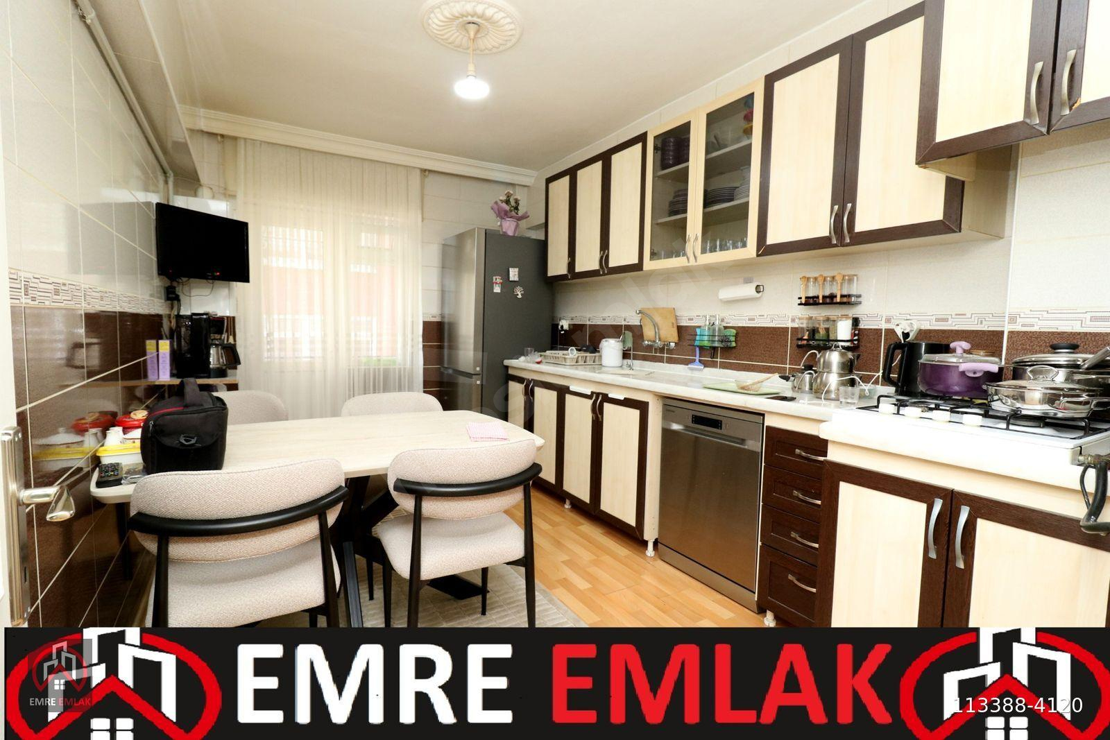 EMRE EMLAK'TAN ELVANKENT ATAKENT'TE ARAKAT GENİŞ 3+1 SATILIK DAİRE