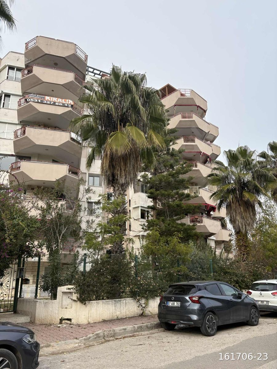 GÜZELOBA SERA OTEL KARŞISI HAVUZLU DOĞALGAZLI KLİMALI 3+1 BOŞ