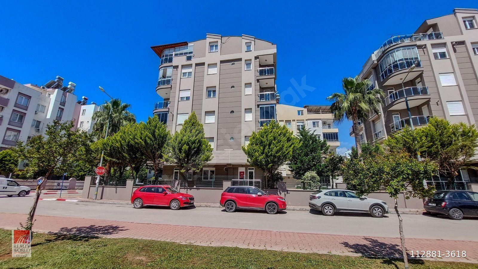 ANTALYA MURATPAŞA LARA SATILIK DAİRE (SİTE İÇİNDE)2+1